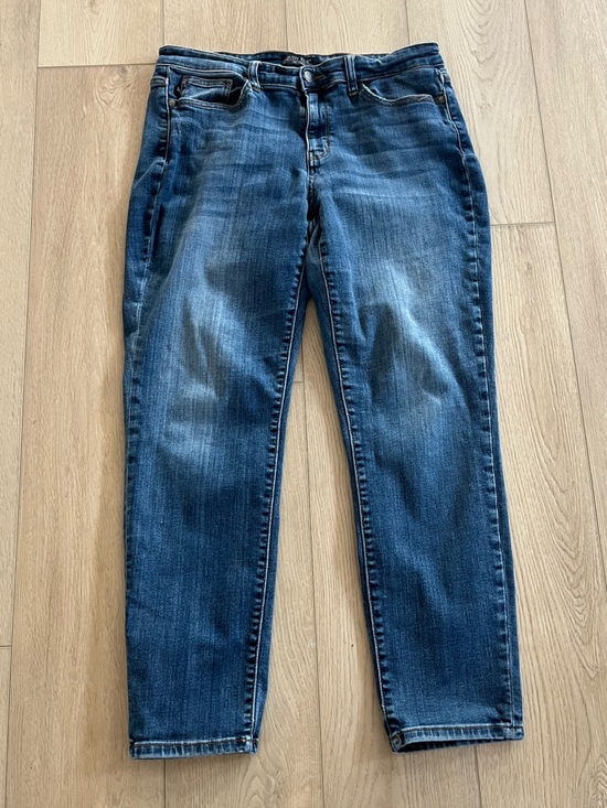 Judy Blue Denim - Judy Blue Women’s Slim Fit Straight Leg Denim Jeans Medium Wash Size 13/31